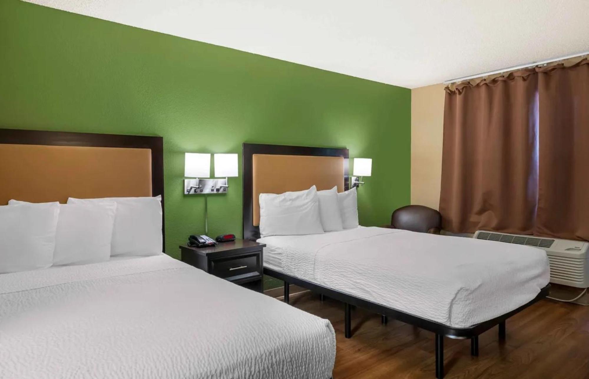 Relax Suites Extended Stay - La Mirada Eksteriør billede