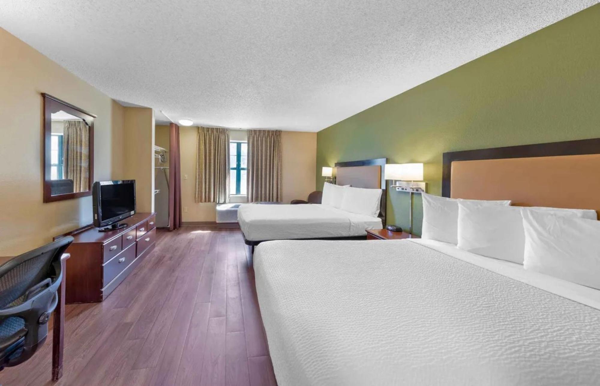 Relax Suites Extended Stay - La Mirada Eksteriør billede
